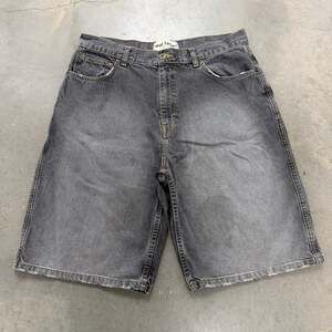 Vintage Y2K Foot Locker Baggy Black Wash Denim Skater Jorts Size 36